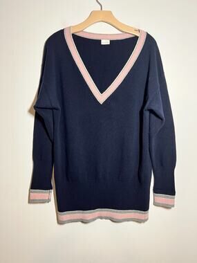 Celtic & Co Blue Pink/Gray Trim 100% Geelong Lambswool Slouchy V-Neck Sweater M